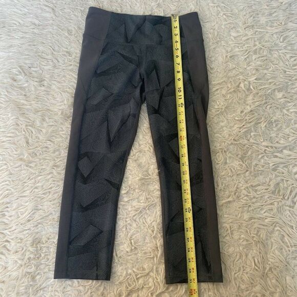 Under Armour Heat Gear Grey Geometric leggings S/M - Picture 7 of 9